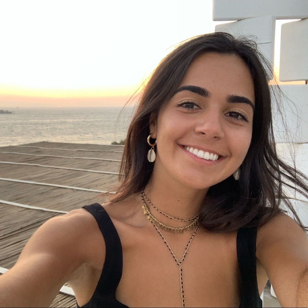 Meet your Posher, Maria-elena